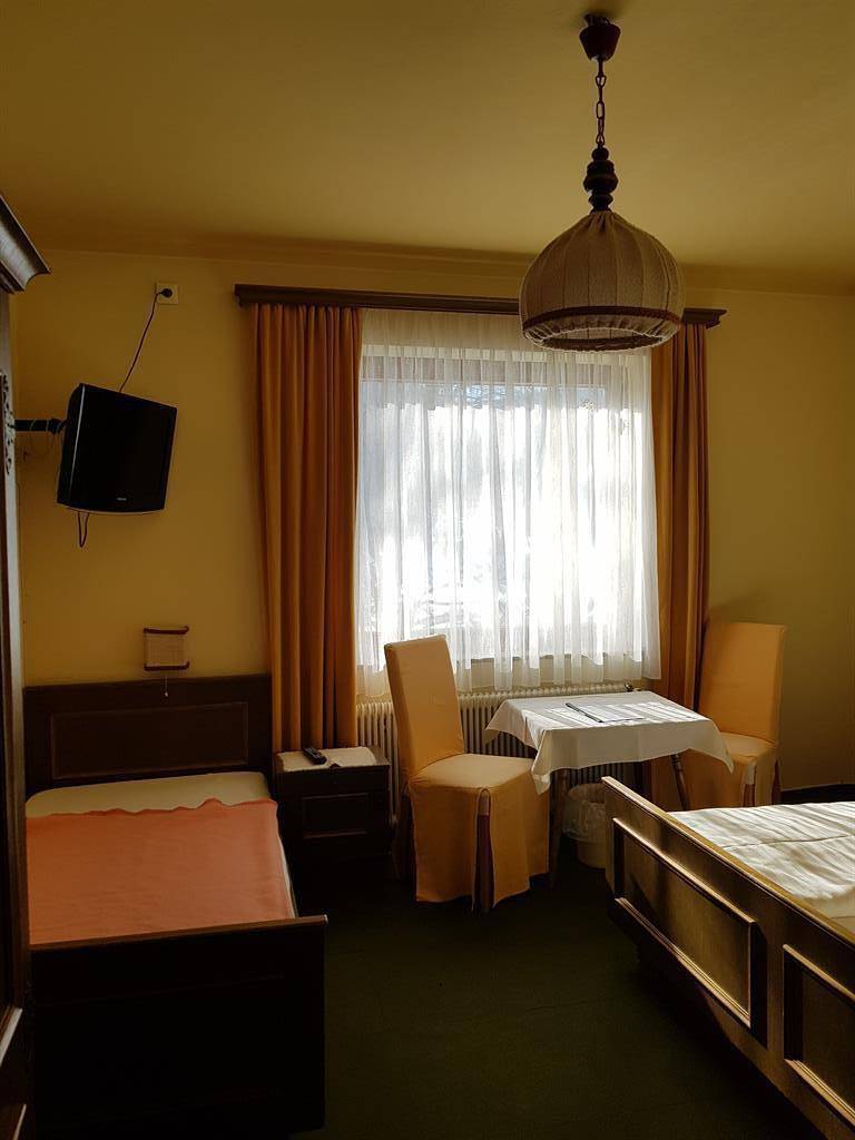 Wald-Familienzimmer m. Dusche od. Bad,Wc in Krakauhintermühlen, Murau (Kreischberg)
