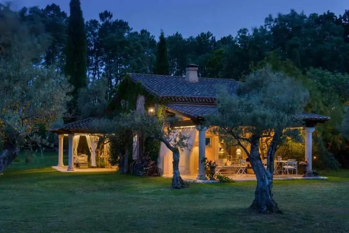 Maison de campagne pour 2 personnes, avec vue ainsi que jardin et piscine, animaux acceptés - 1