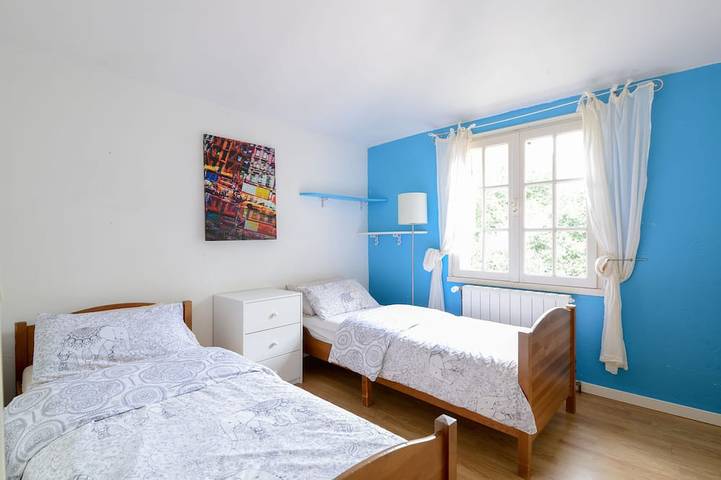 Villa pour 6 personnes, avec terrasse et jardin, animaux acceptés à Valbonne - 2