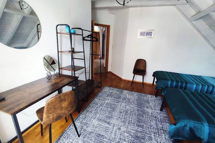 Ganze Wohnung, 3 Zimmer Wohnung neben München in Mammendorf, Romantische Straße