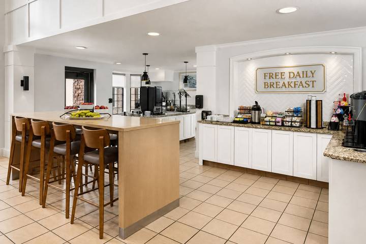 Entire studio, Staybridge Suites Minneapolis-Bloomington in Bloomington, Hennepin County