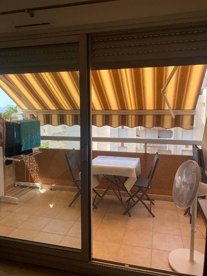 Gîte pour 4 personnes, avec vue et balcon dans Port Santa-Lucia - 3