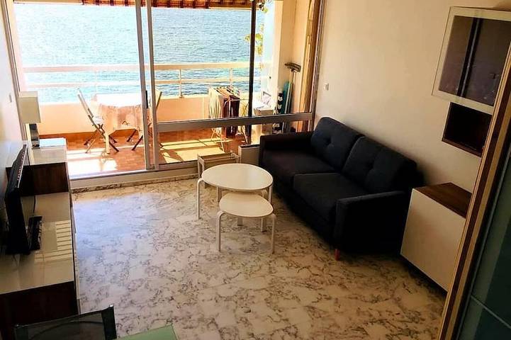 Ganze Wohnung, Studio Ecke Nacht Panoramablick auf das Meer in Bandol, Mittelmeerküste (Frankreich)