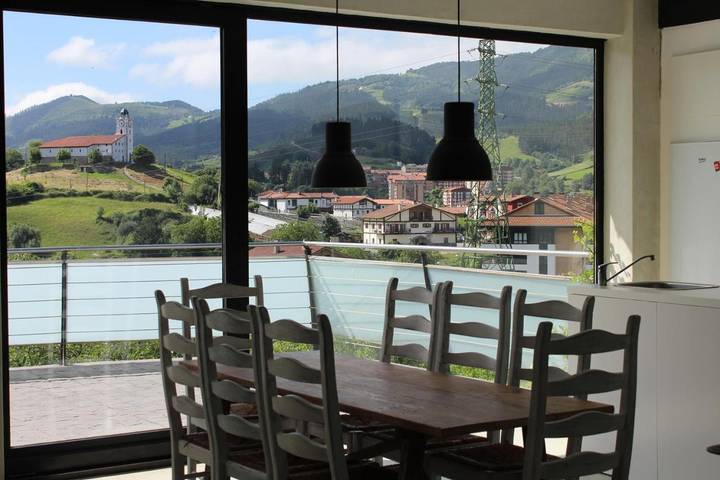 Casa de vacaciones para 10 personas, con terraza y vistas, Se admiten mascotas en Urola Costa - 3