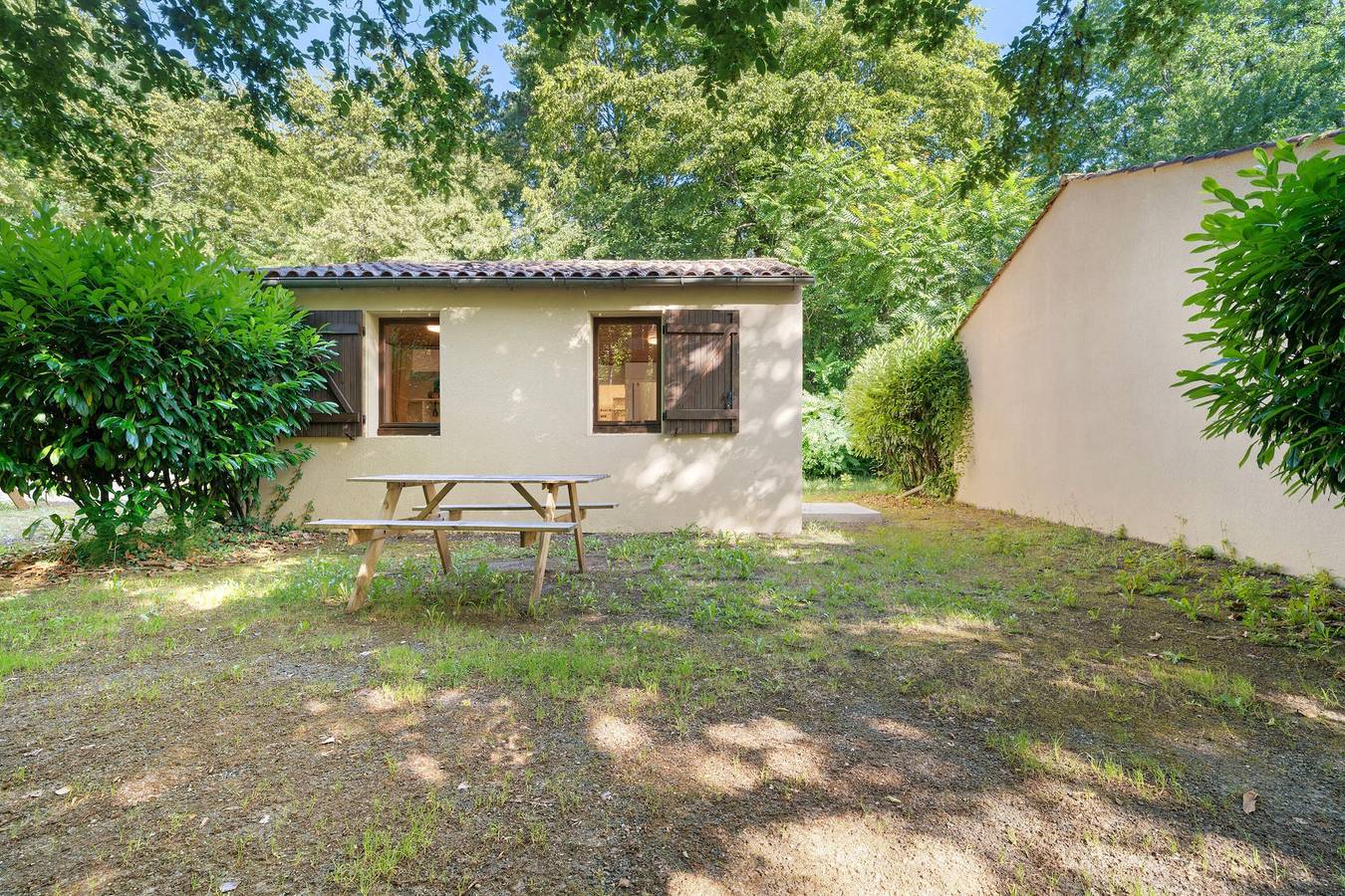 Maison de vacances « Maison 4 Personnes » avec piscine partagée in Calviac-en-Périgord, Périgord Noir