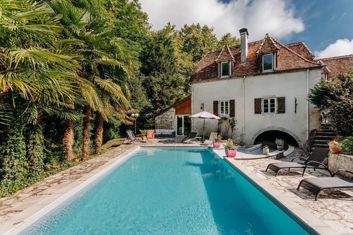 Chambre d’hôte pour 2 personnes, avec piscine et jardin ainsi que jacuzzi et sauna à Orthez