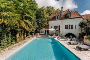 Cottage pour 2 personnes, avec jardin et piscine ainsi que jacuzzi et sauna à Orthez