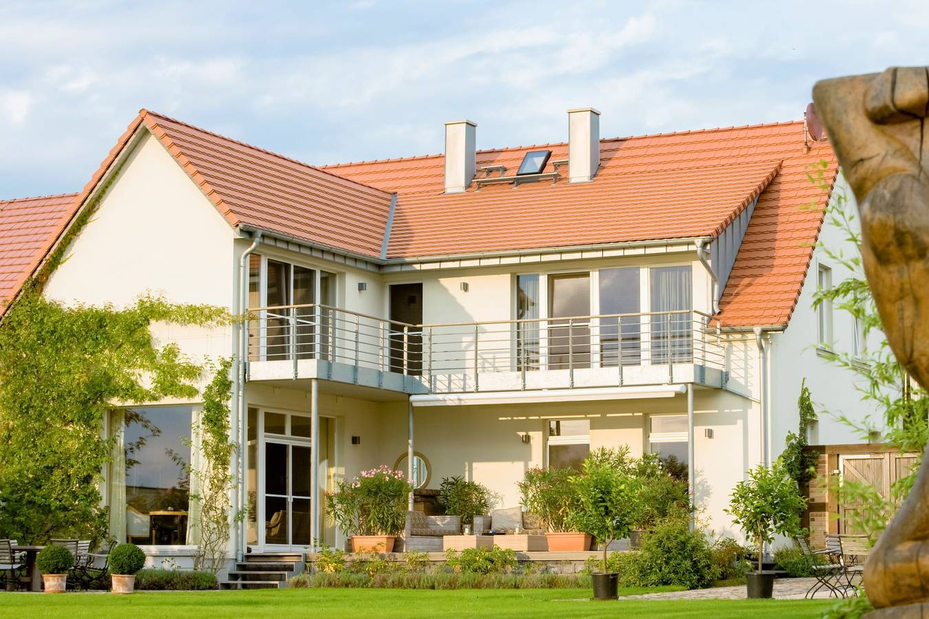 Ferienhaus Peeneblick - exklusives Traumhaus in Direktlage am Wasser mit Bootssteg und Aussensauna in Rankwitz, Usedom