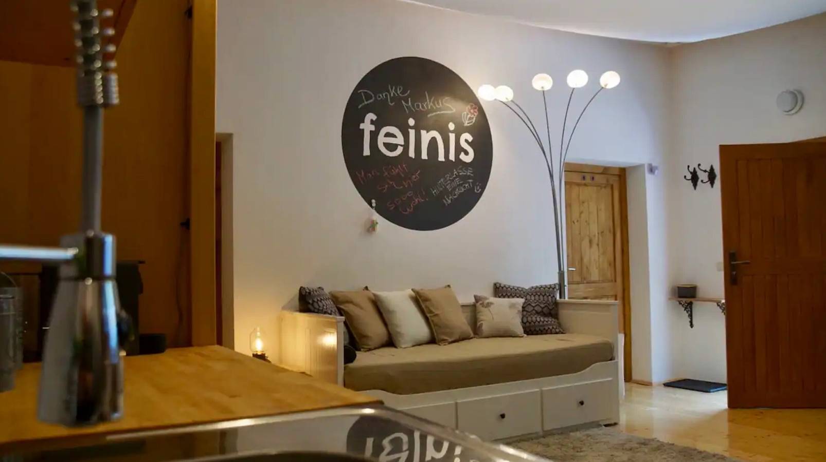 Chalet 'Feinis' met privéterras, privétuin en wifi, foto 7