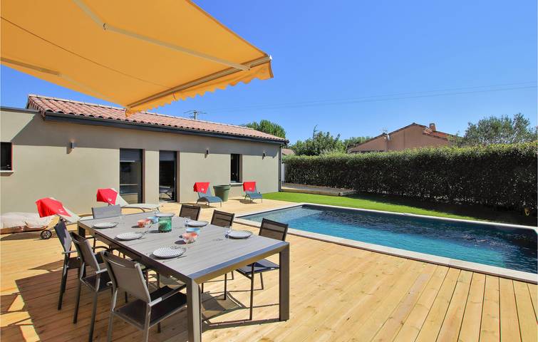 Location de vacances pour 8 personnes, avec terrasse ainsi que jardin et piscine à Cléon-d'Andran - 2