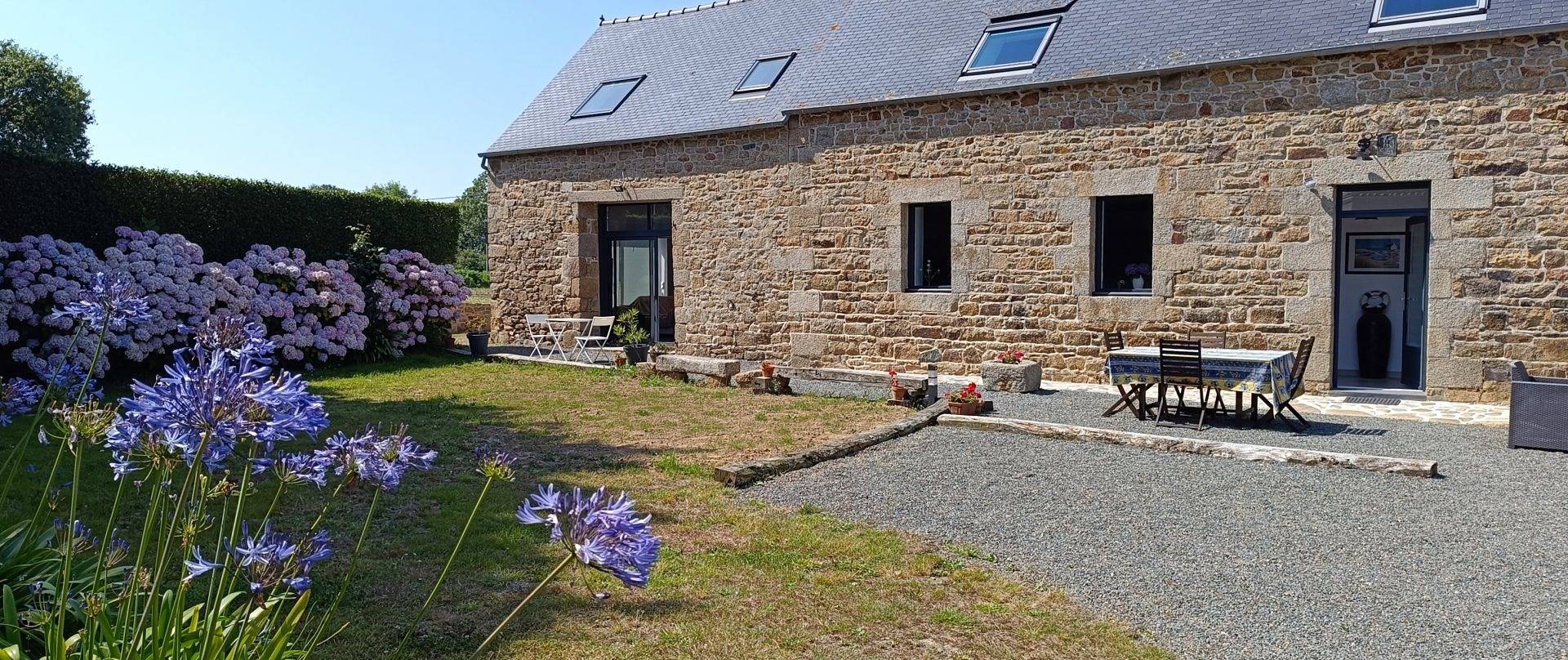 Au Granit d'Armor, maison d'hôtes de charme - La Kaz Kréole in Trévou-Tréguignec, Côte de Granit Rose