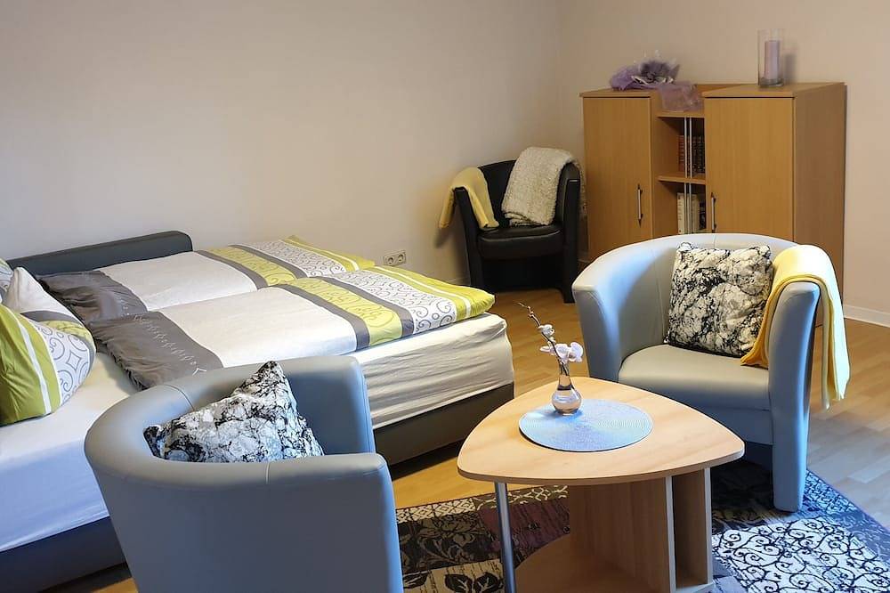 Entire apartment, Ideal starting point for all holiday activities in resin, in a quiet central location in Wernigerode, Harzvorland