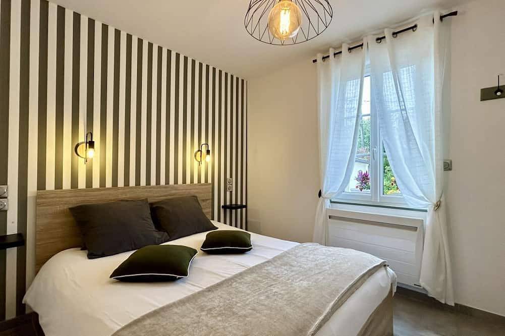 Terre & Merveilles 1, country house with 1 jacuzzi for 4 people in Favières, Abbeville und Umgebung