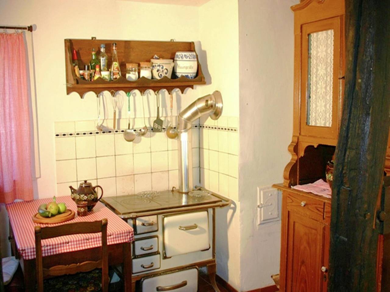 Traditionelles Ferienhaus in Hessen mit Garten in Willingshausen, Schwalm-Eder-Kreis