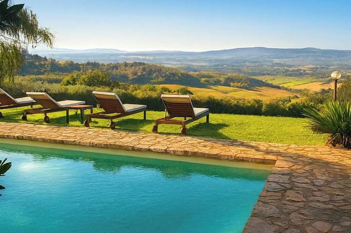 Location de vacances pour 10 personnes, avec jardin à Fiano