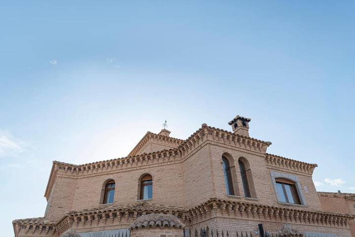 Casa rural para 12 personas, con Jacuzzi y Terraza además de Jardín y Piscina para niños en Montes de Toledo - 2