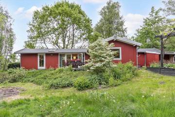 Ferienhaus für 7 Personen, mit Garten und Terrasse, kinderfreundlich in Ahl Strand