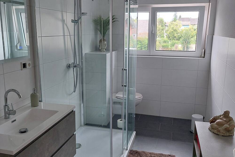 Ganze Wohnung, Gemütliche Ferienwohnung nahe der Weinberge,ca.80 qm in Heitersheim, Südschwarzwald