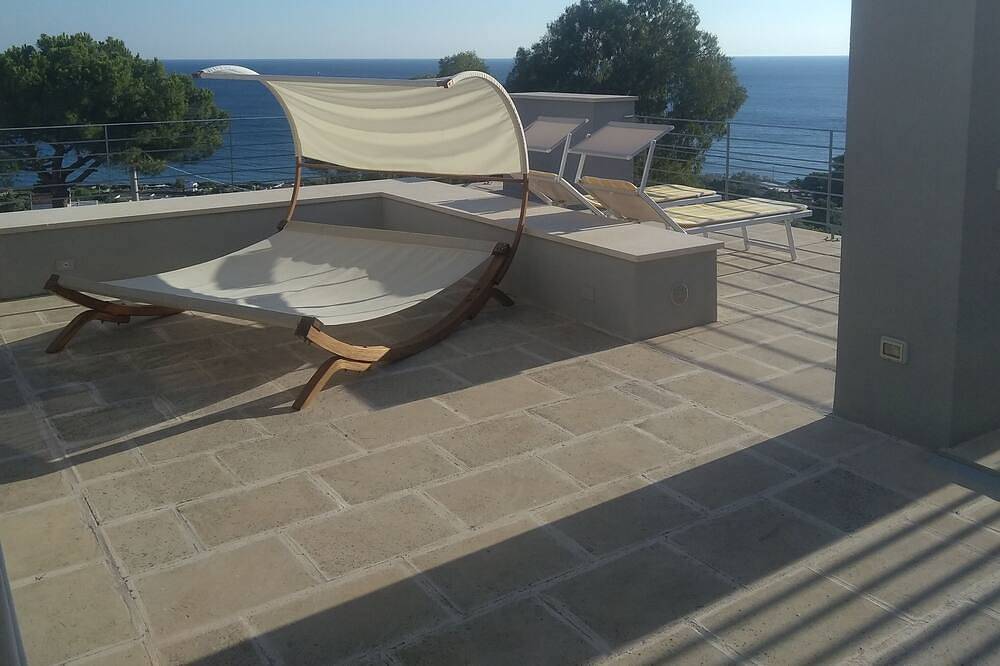 Villa Cà del Mar sala B1 in Torre Vado, Golfo de Tarento