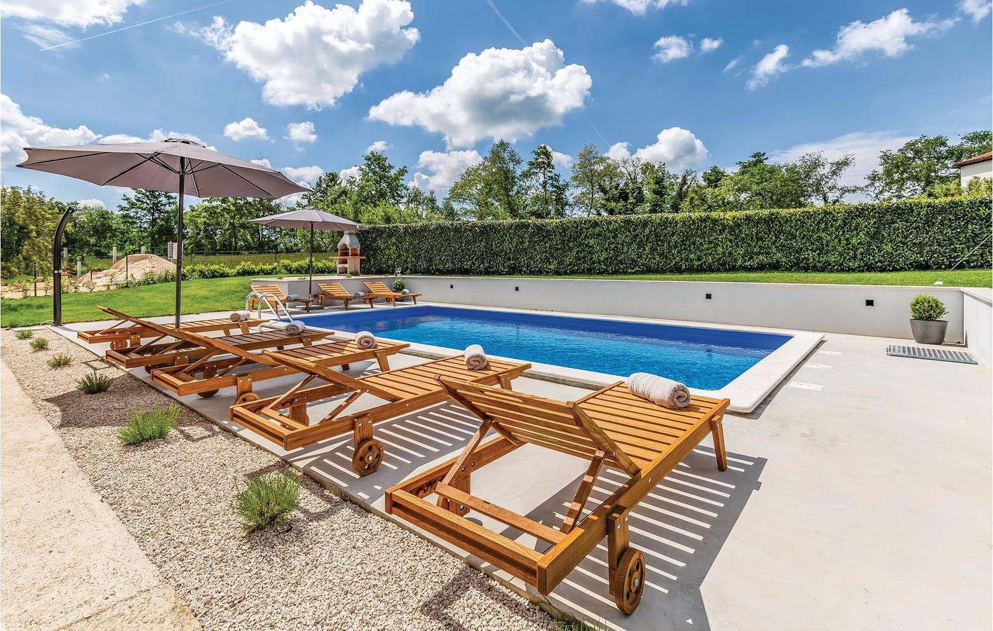 Ferienhaus für 8 Personen mit Terrasse in Pazin, Zentralistrien