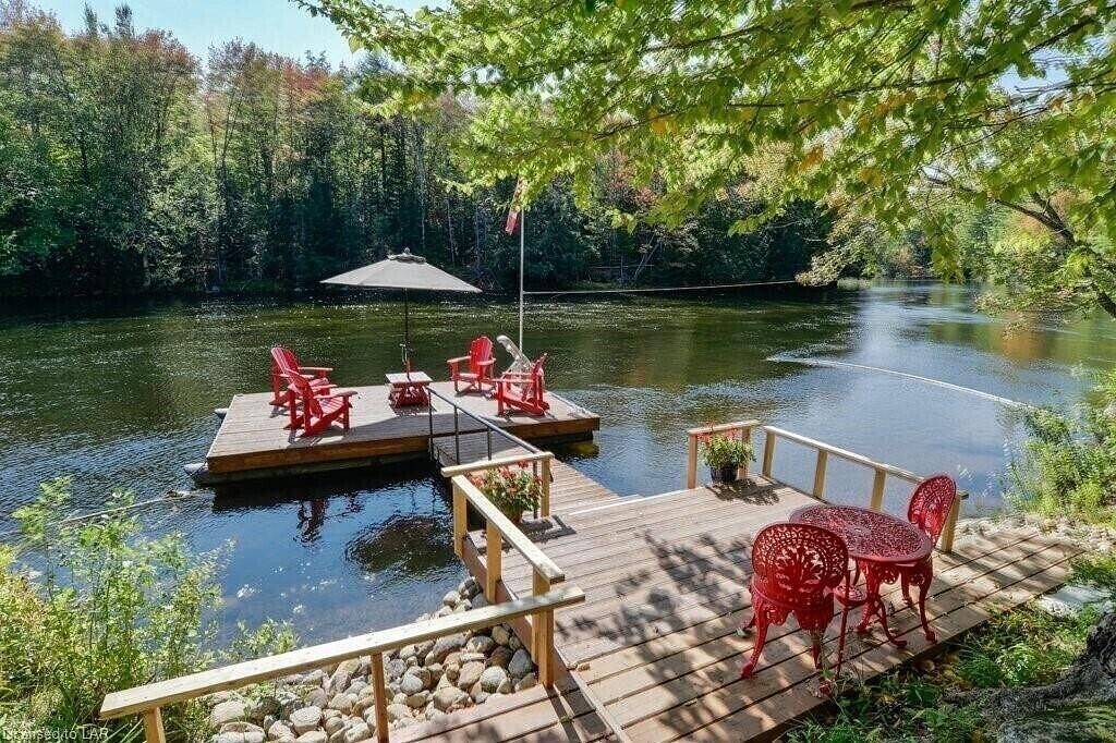 Pristine Cottage in beautiful surroundings in Muskoka