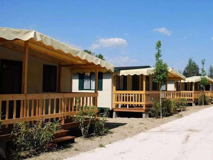 Ferienwohnung für 5 Personen, mit Garten und Pool