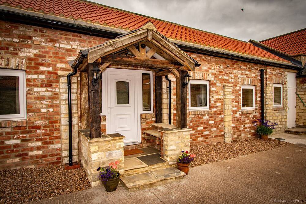 Willow Cottage, Saxton Grange. situated on a working farm. in Yorkshire del Norte