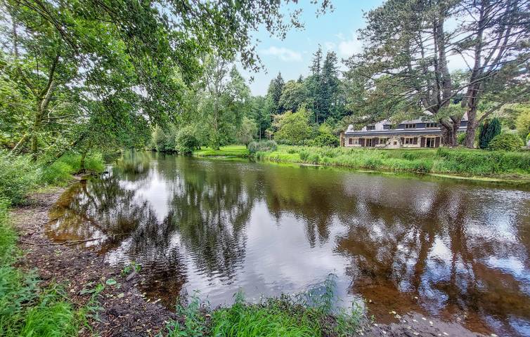 Gemütliches Apartment mit Garten- und Flussblick, Parkplatz und WiFi in Saint-Thurien, Quimper und Umgebung