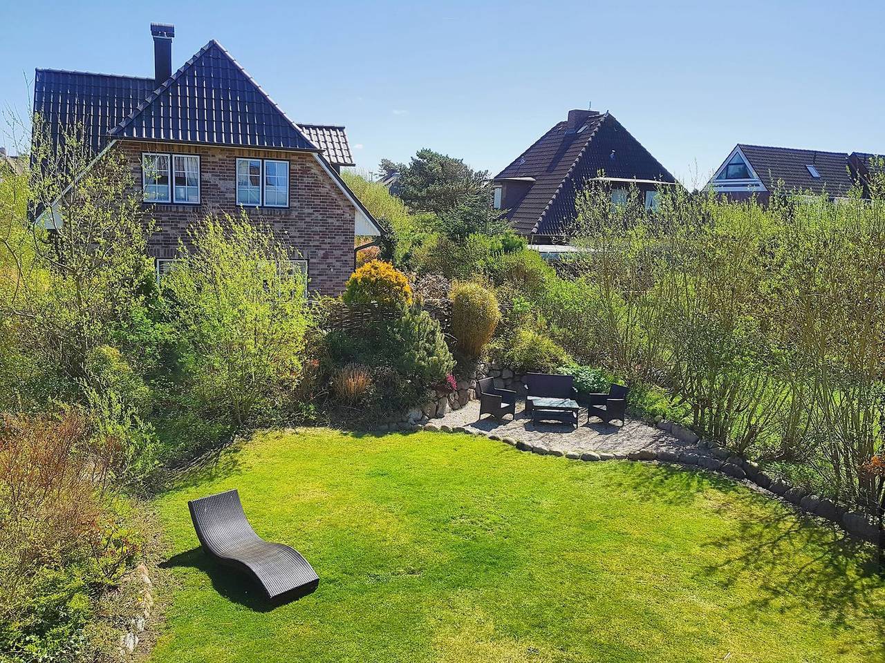 Exklusive Villa Luna in Wenningstedt für bis zu 8 Personen mit Gartenblick in Wenningstedt, Sylt