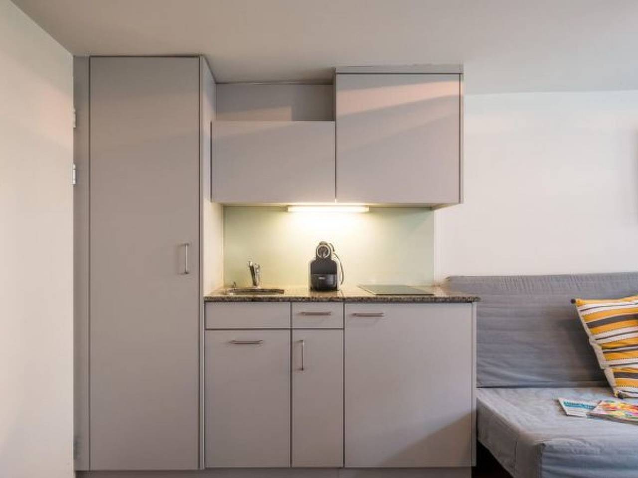 Apartamento entero, Apartamento de vacaciones para 3 personas in Zúrich, Distrito de Zúrich