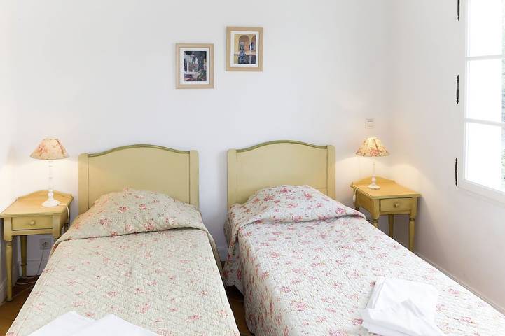 Location de vacances pour 8 personnes, avec sauna et piscine, animaux acceptés dans Domaine de Fayence - 2