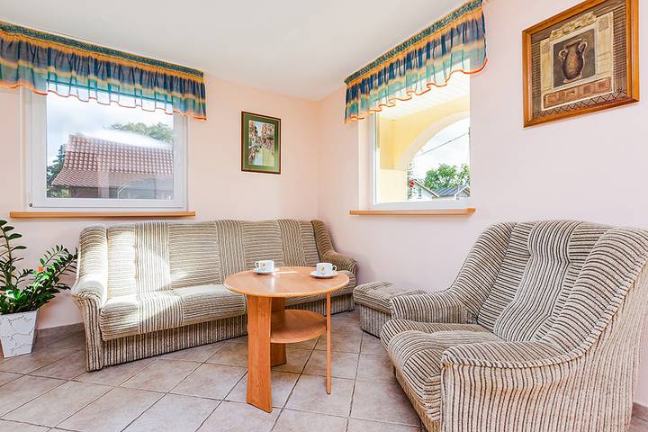 Ferienhaus für 6 Personen, mit Balkon und Terrasse sowie Garten in Międzyzdroje - 4