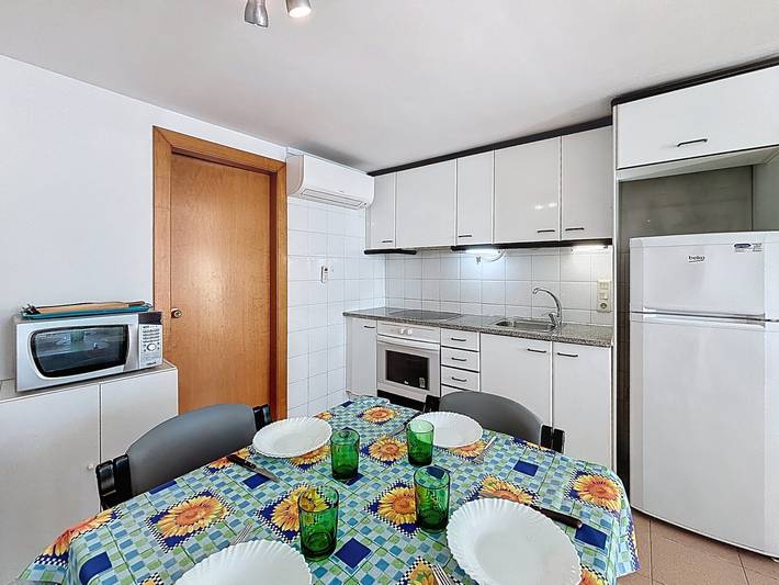 Ferienwohnung für 6 Personen in Roses - 4