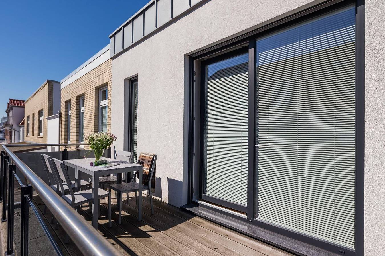 Robbenloft – Großzügiges Ferienhaus mit 2 Terrassen & nur 250 m zum Strand in Norderney