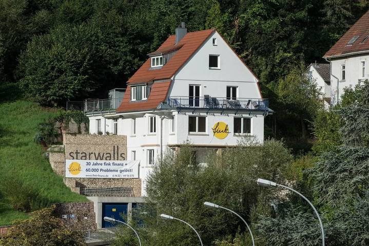 Ganze Wohnung, Ferienwohnung "Villa Fink Obergeschoss" mit Bergblick, privater Terrasse und Wlan in Schramberg, Mittlerer Schwarzwald