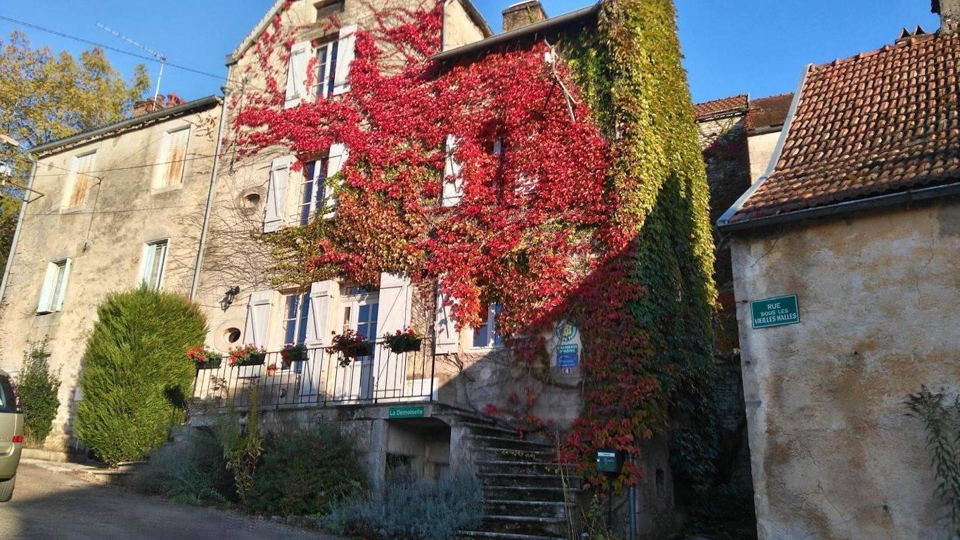 Chambres d'hôtes "La Demoiselle" - Chambre 1 in Aignay-le-Duc, Région de Montbard