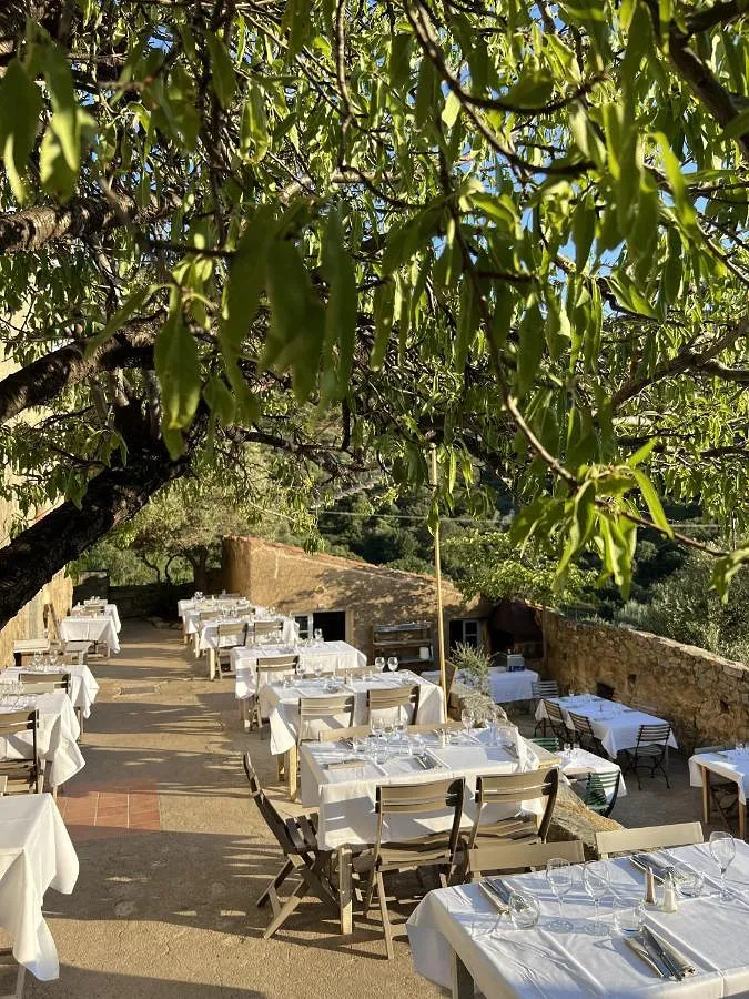 Hôtel pour 2 personnes, avec terrasse ainsi que jardin et vue - 1