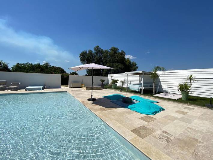 Gîte pour 20 personnes, avec vue et bassin pour enfant ainsi que piscine et jardin, animaux acceptés à Trans-en-Provence - 4