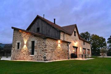 Gîte pour 12 personnes, avec jardin et terrasse à Saint-Pierre-des-Nids