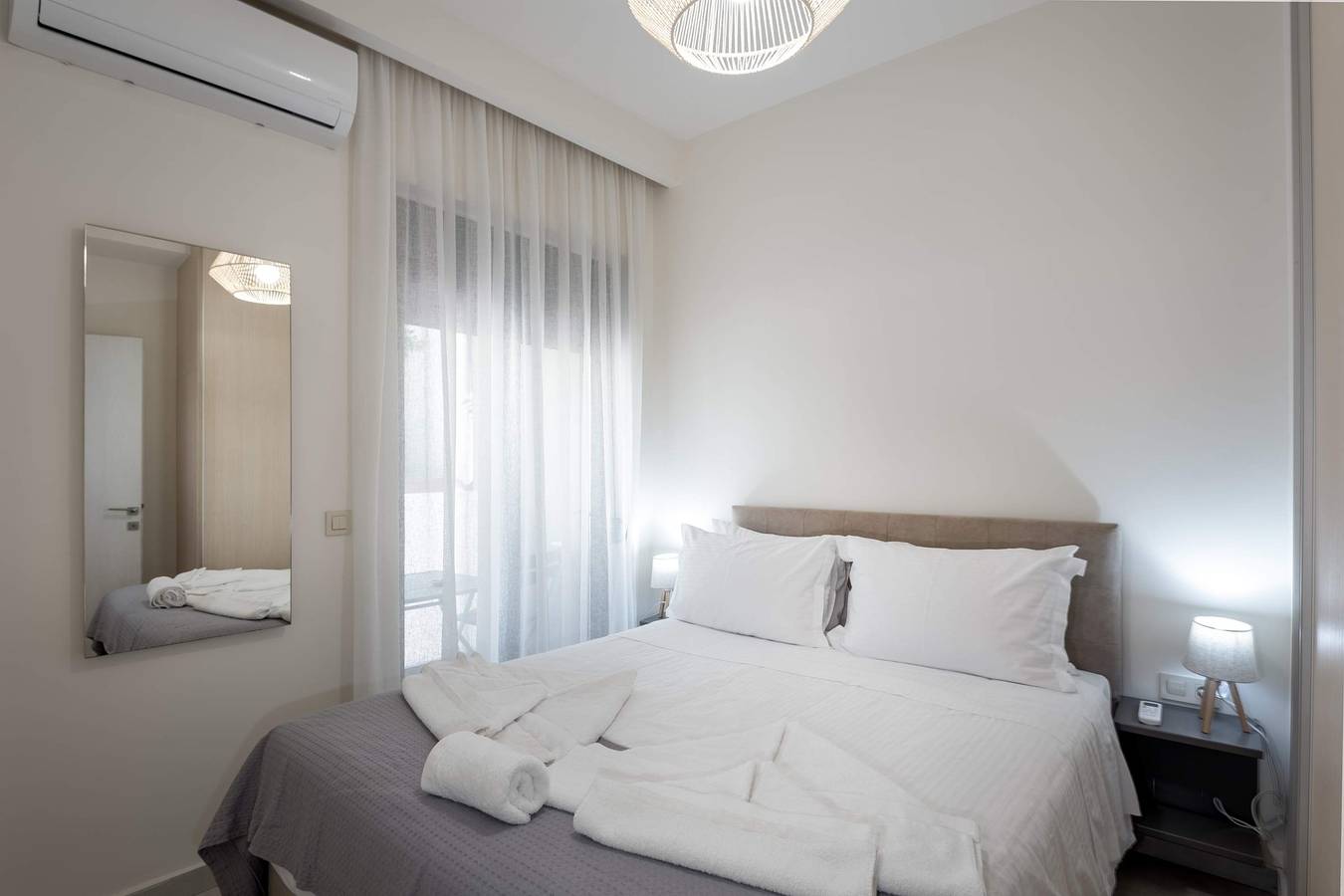 Entire apartment, Harma City Living - Street View Standard Apartment in Splantzia, Chania region