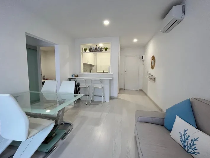 Apartamento de vacaciones para 4 personas, con terraza y vistas - 1