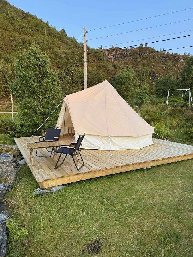 Telt for 2 personer, med terrasse og utsikt i Vestland