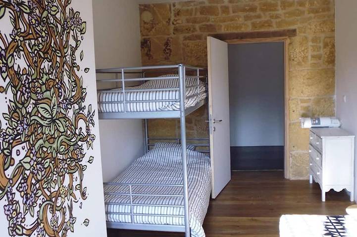 Gîte pour 15 personnes, avec jardin dans Virton - 4