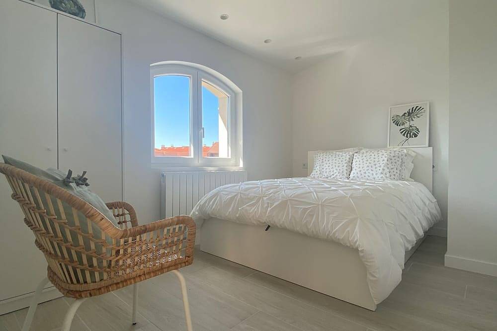 La Casita del Quinin in Albelda de Iregua, La Rioja Province