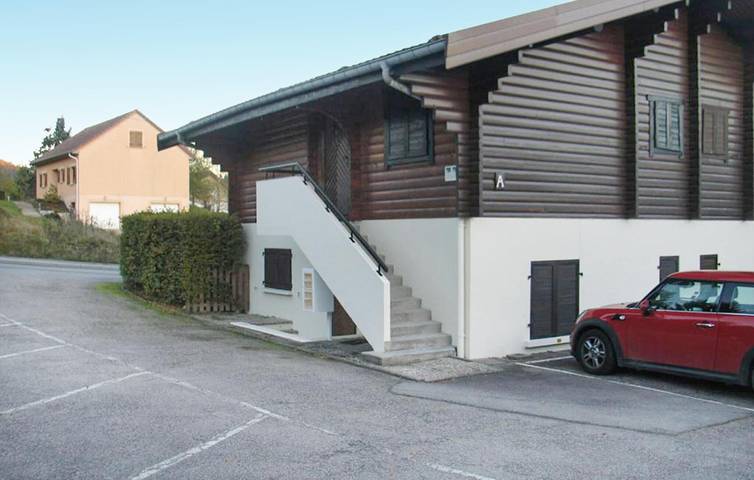 Appartement de vacances entier, Appartement confortable avec terrain de pétanque, télévision et parking - Gérardmer in Gérardmer, Parc naturel régional des Ballons des Vosges