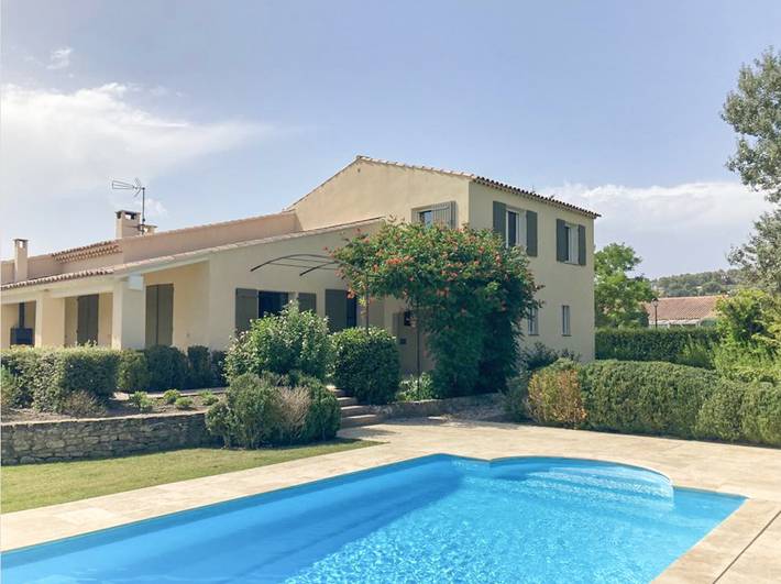 Maison de vacances pour 10 personnes, avec Terrasse et Jardin à Lauris