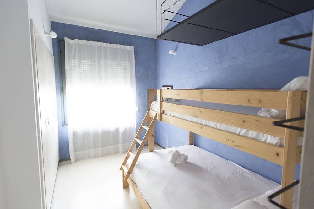 Entire apartment, Outdoor Comfort Àtic West in Andorra la Vella, Grandvalira