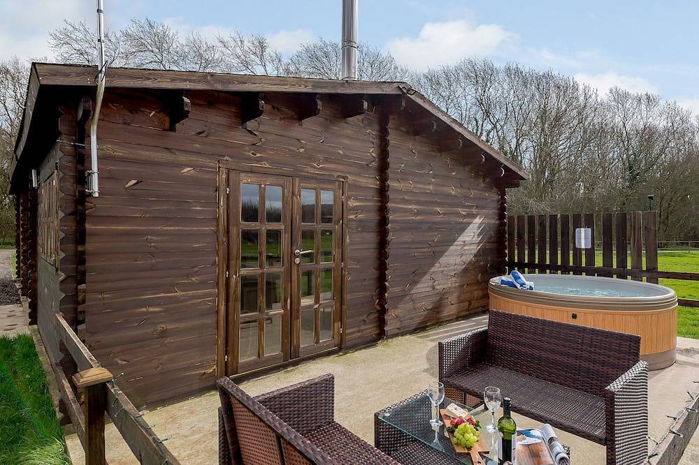 Cabin for 6 Guests in Sherwood Forest, Nottinghamshire