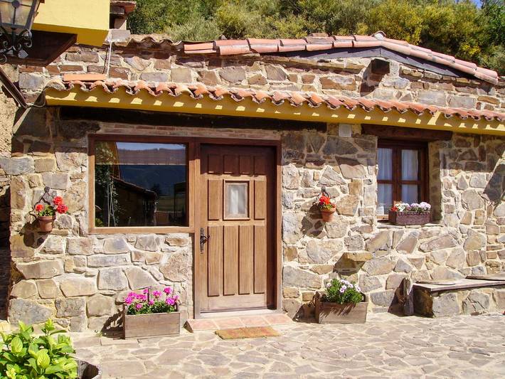 Location de vacances pour 2 personnes, avec Balcon ainsi que Jardin et Vue dans Cantabrie