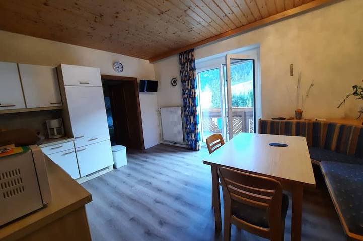 Ganze Wohnung, In der Nähe von Bergen und Seen in Gailtaler Alpen, Gitschtal